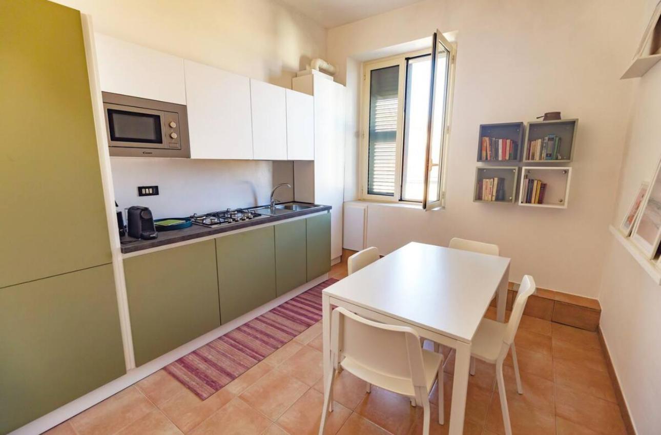 Luxury Suite Vitruvio 55 Формия Екстериор снимка